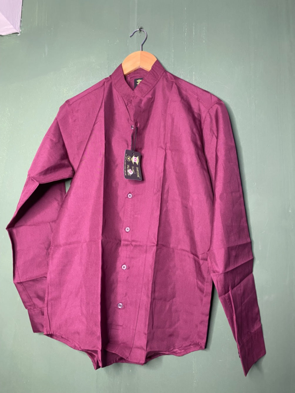 Wine solid casual shirt