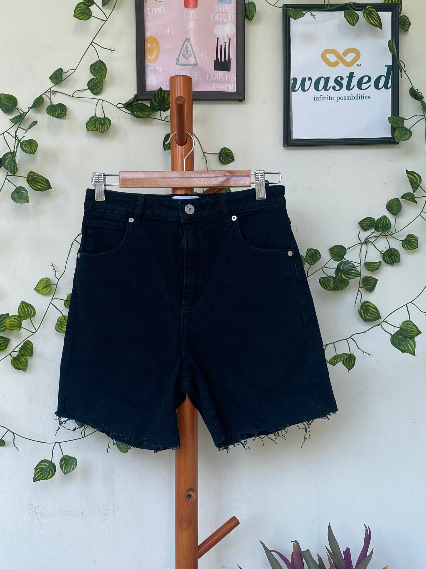 Abrand Jeans Black Denim Shorts