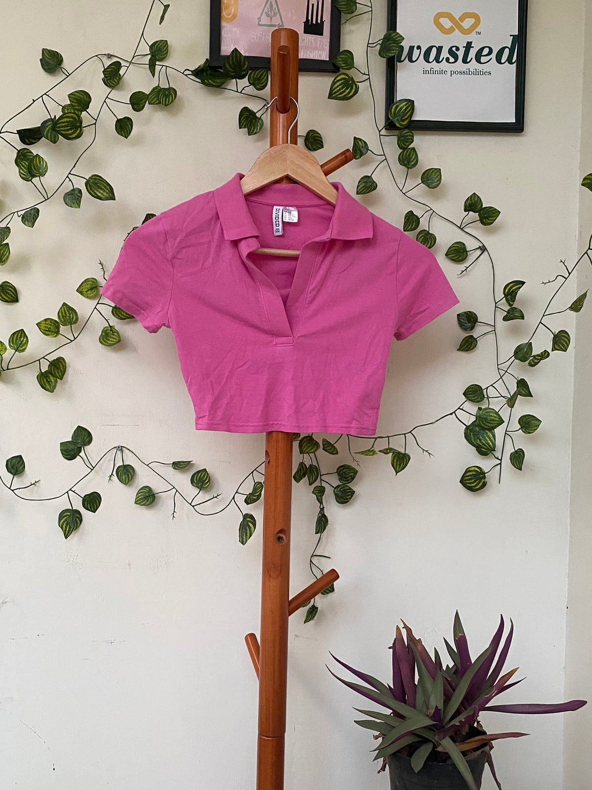 H&M Divided Pink Crop Polo